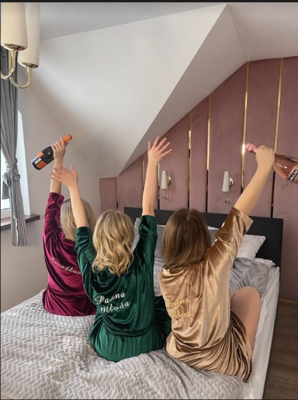 Wieczór panieński, bachelorette party i bridal shower-znasz różnice?