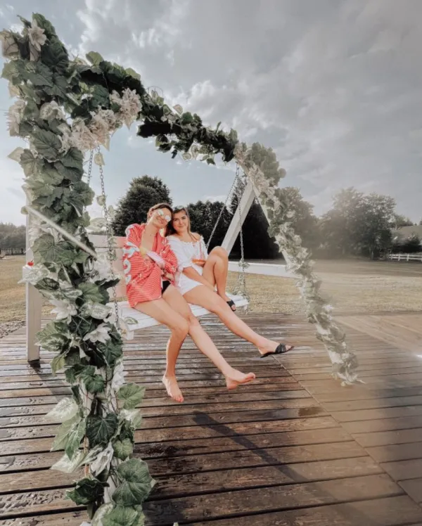 Doskonałe pomysły na niezapomniany wieczór panieński: 10 oryginalnych atrakcji, które zaskoczą!